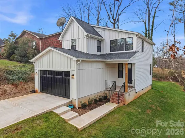 503 5th AVE NE, Conover, NC 28613