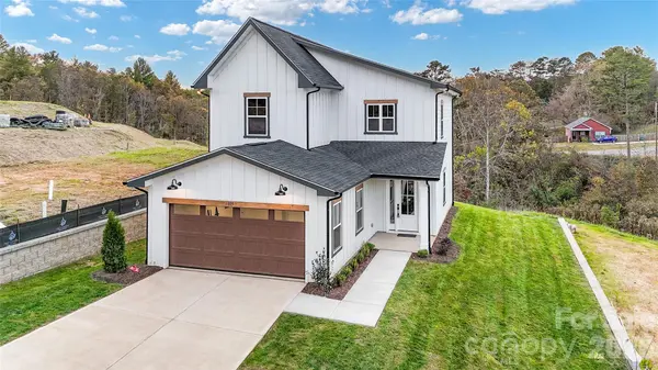 115 Chapel Crossing LN #2, Weaverville, NC 28787