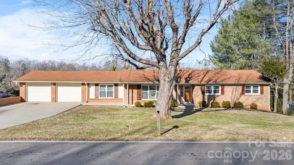 1470 Fairway Acres RD, Lenoir, NC 28645