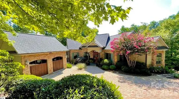 115 Blazing Star TRL, Landrum, SC 29356