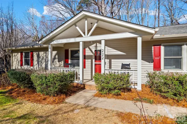 222 Woodridge DR, Belmont, NC 28012