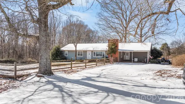 3012 Rocky Ford RD, Newton, NC 28658
