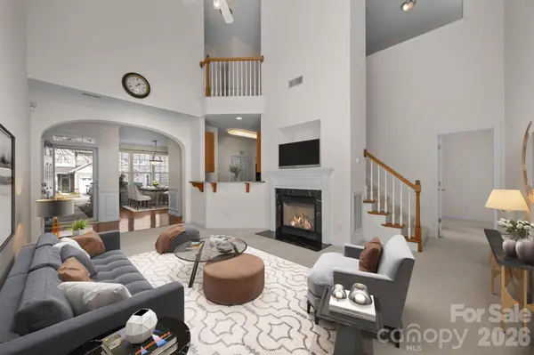 8649 Brookings DR, Charlotte, NC 28269