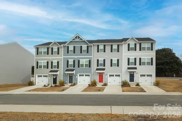 4150 Shiner LN, Kannapolis, NC 28081
