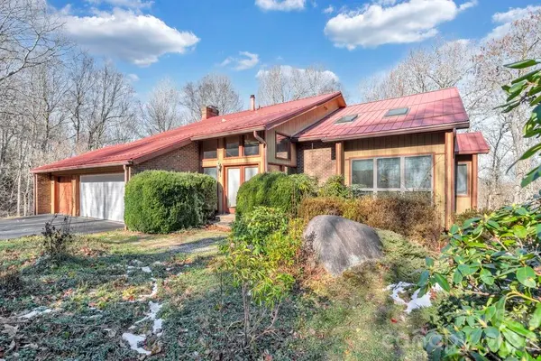 358 Devonwood DR, Boone, NC 28607