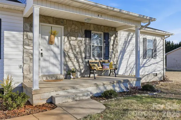 45 Brentwood DR, Taylorsville, NC 28681