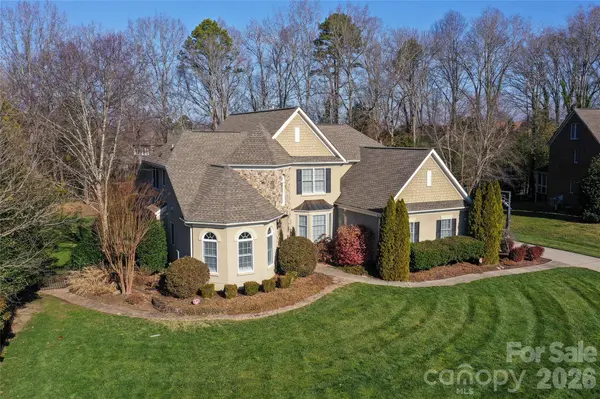 209 Red Twig CT, Marvin, NC 28173