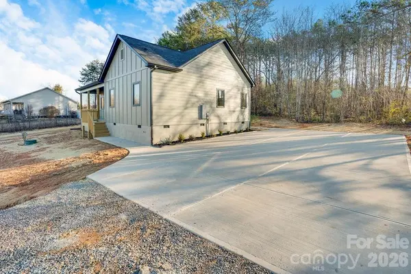 2804 Drummond ST, Connelly Springs, NC 28612