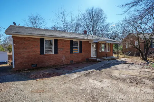 502 Cardinal CT, Davidson, NC 28036