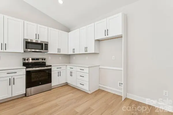 1603 Lewis Farm RD, Kings Mountain, NC 28086