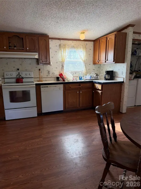 2030 Kisatchie DR, Hickory Grove, SC 29717