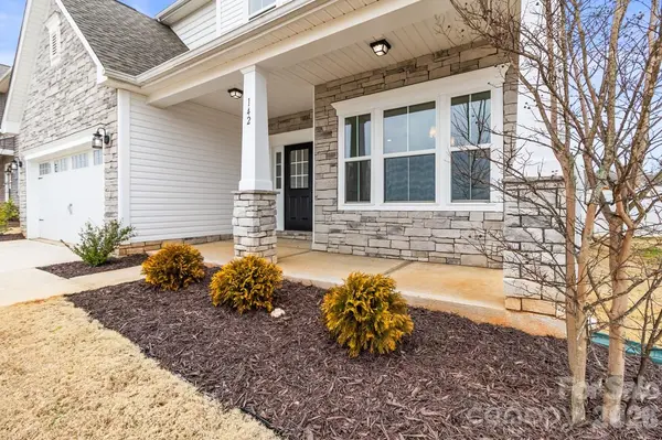 142 Fairfield DR, Troutman, NC 28166