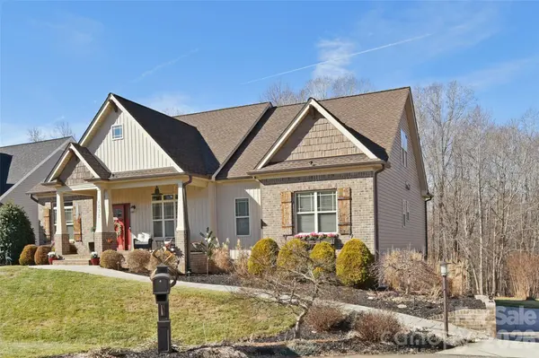 6832 Orchard Path DR, Clemmons, NC 27012
