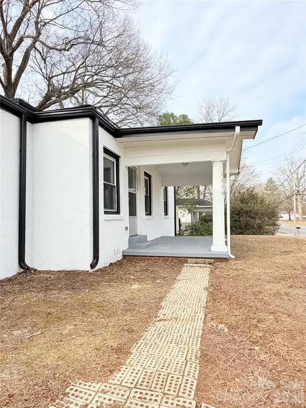 1114 Mount Olivet RD, Kannapolis, NC 28083