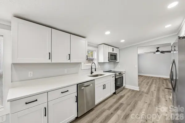 10372 Turnplow DR, Davidson, NC 28036