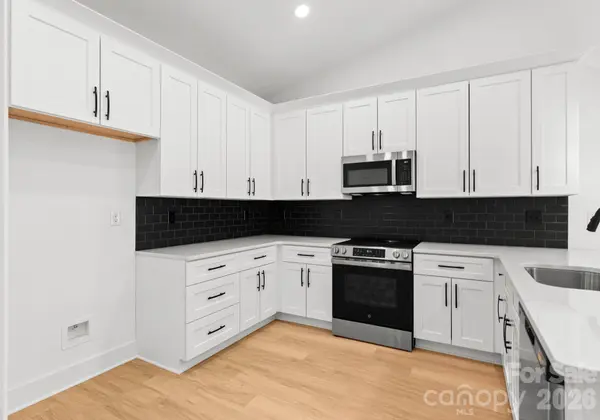 1909 Rucker RD, Shelby, NC 28152
