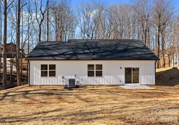1909 Rucker RD, Shelby, NC 28152