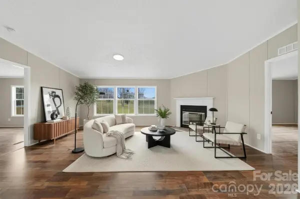 3150 Cranberry RD, Boonville, NC 27011