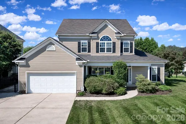 115 Lamplighter LN, Mooresville, NC 28115