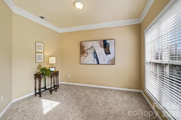 2200 Longdale DR, Charlotte, NC 28217