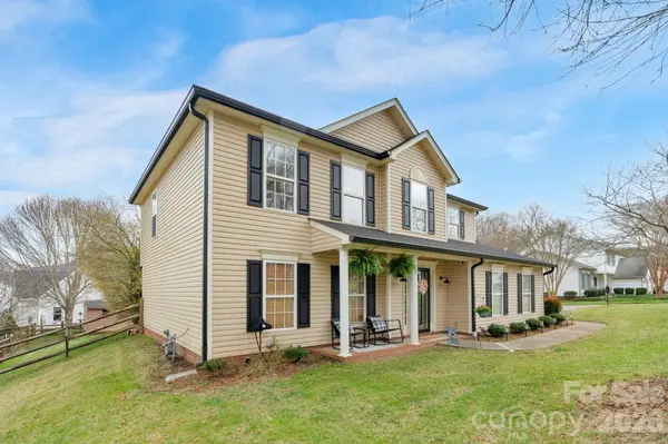 8531 Fox Tail LN, Huntersville, NC 28078