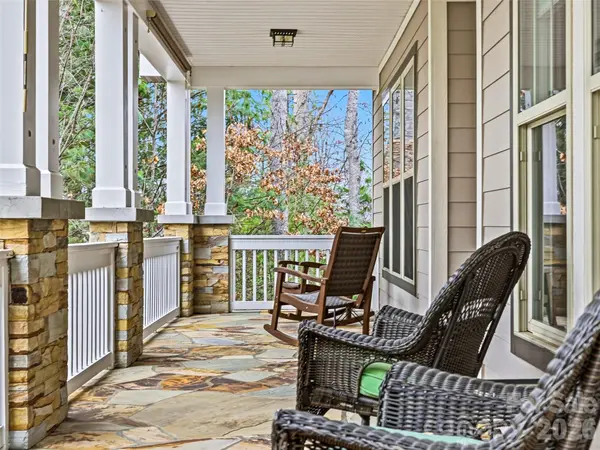 70 Greenwells Glory DR, Biltmore Lake, NC 28715