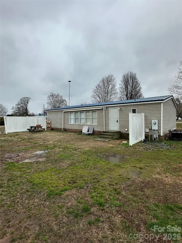 4621 Buffalo Shoals RD, Maiden, NC 28650