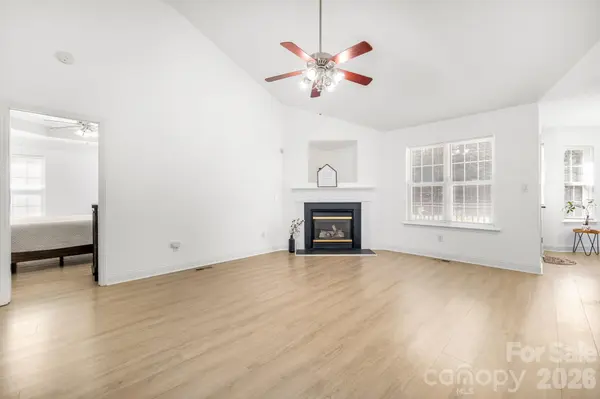 7316 Oxford Bluff DR, Stanley, NC 28164