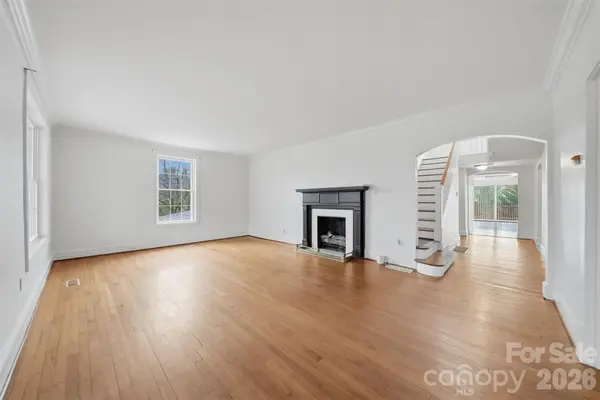 209 Abernathy ST NW, Lenoir, NC 28645