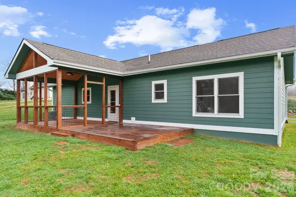209 Breton Ridge RD, Leicester, NC 28748