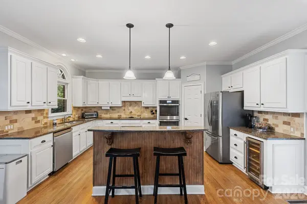 11106 Brush Hollow RD, Matthews, NC 28105
