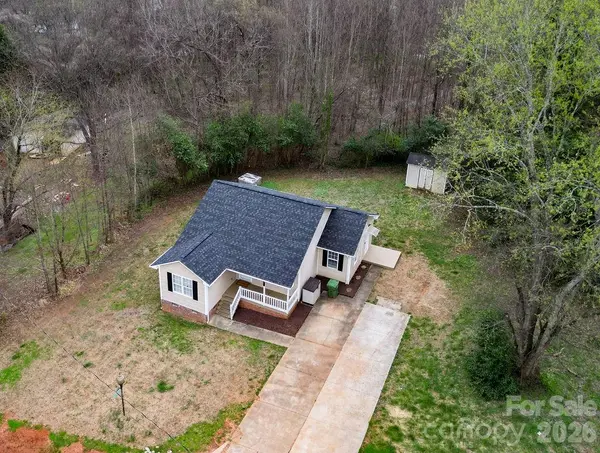 226-B Brookwood RD, Belmont, NC 28012