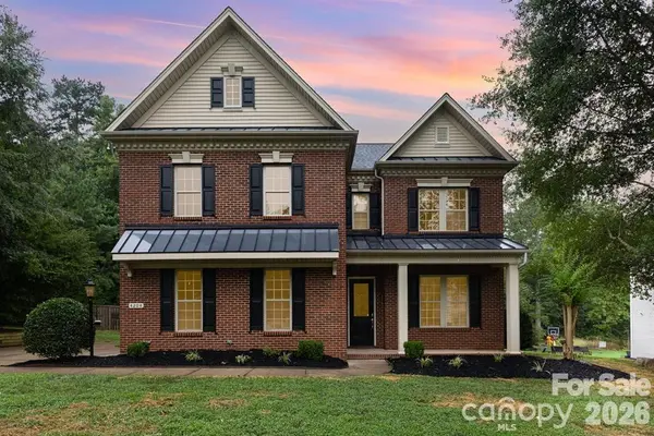 4204 Belle Meade CIR,  Belmont,  NC 28012