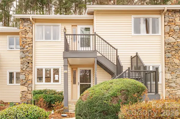 540 Britton Creek DR, Hendersonville, NC 28791