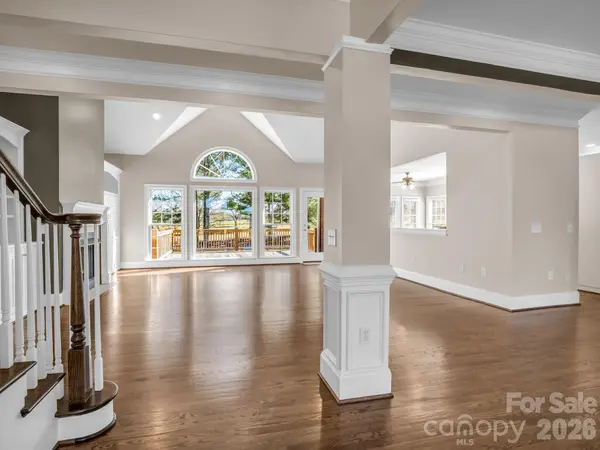 139 N Woodfin Ridge DR, Inman, SC 29349