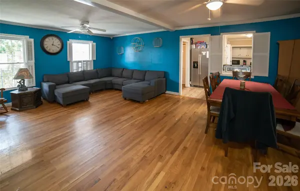 324 Golf Course RD, Morganton, NC 28655