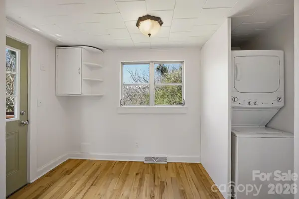 105 Moses ST, Morganton, NC 28655