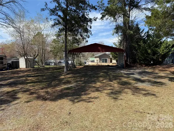 141 HideAWay TRL #A251/252, Mount Gilead, NC 27306