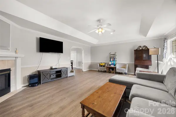 1570 Springlake RD, York, SC 29745