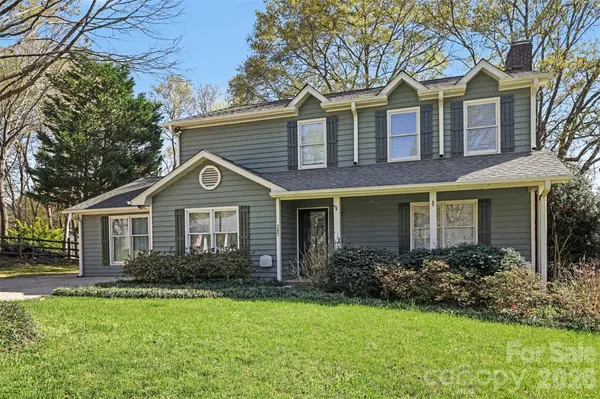 207 Treeline DR, Belmont, NC 28012