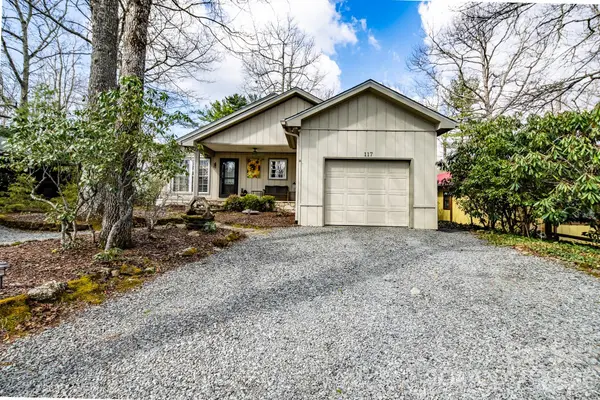 117 Hickory LN, Newland, NC 28657