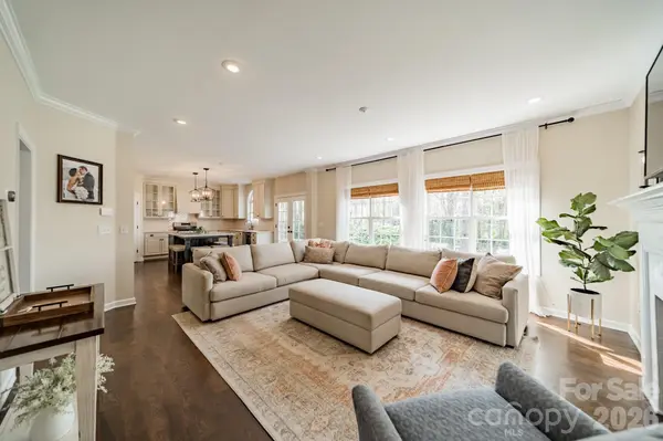 177 Longboat RD, Mooresville, NC 28117