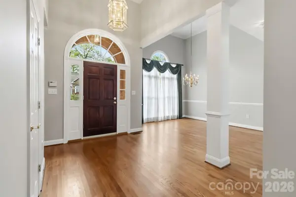 1443 Porch Swing LN, Matthews, NC 28104