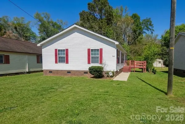 510 Phillips ST, Fairmont, NC 28340