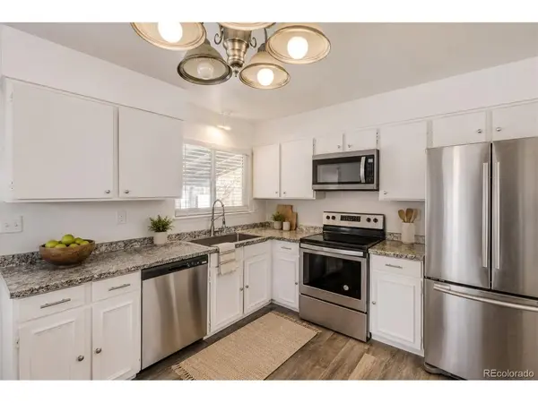 3584 S Olathe, Aurora, CO 80013
