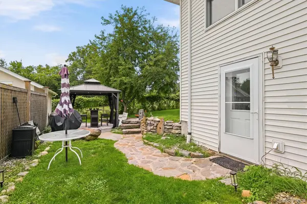 31 Schreiber ST, Tappan, NY 10983