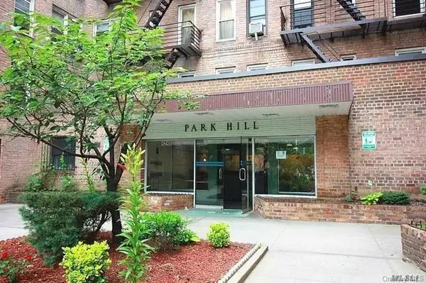 42-45 Kissena Boulevard #6M, Flushing, NY 11355