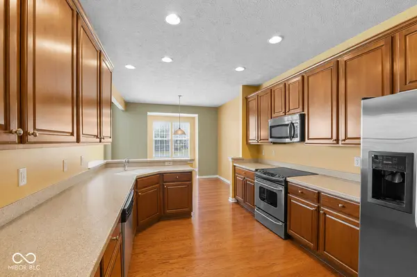 12961 Merlot LN, Fishers, IN 46037