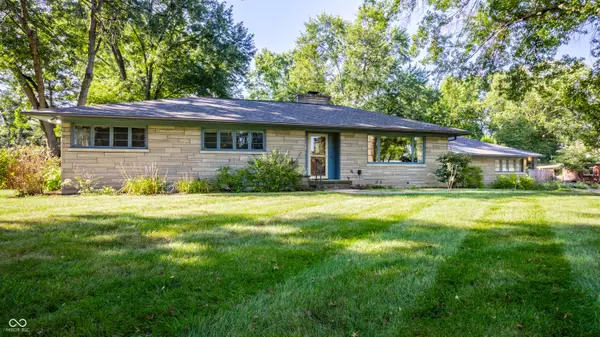 4921 E 69th ST, Indianapolis, IN 46220