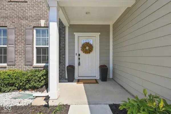 11864 Crossbill CT, Noblesville, IN 46060